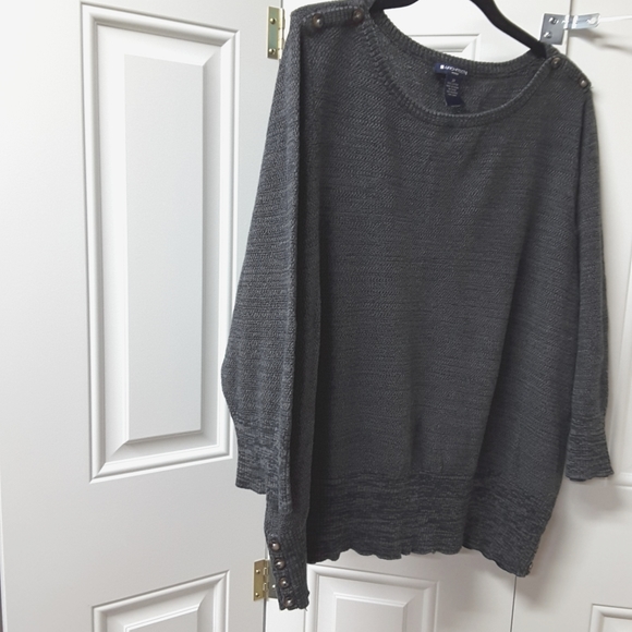 Architect 3/4 sleeve sweater - Picture 3 of 4